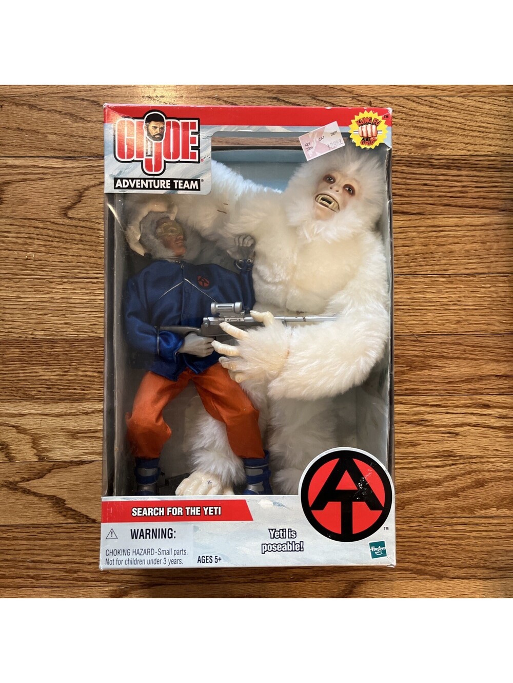 Hasbro GI Joe Adventure Team SEARCH FOR THE YETI 12 Inch Action Figure Set